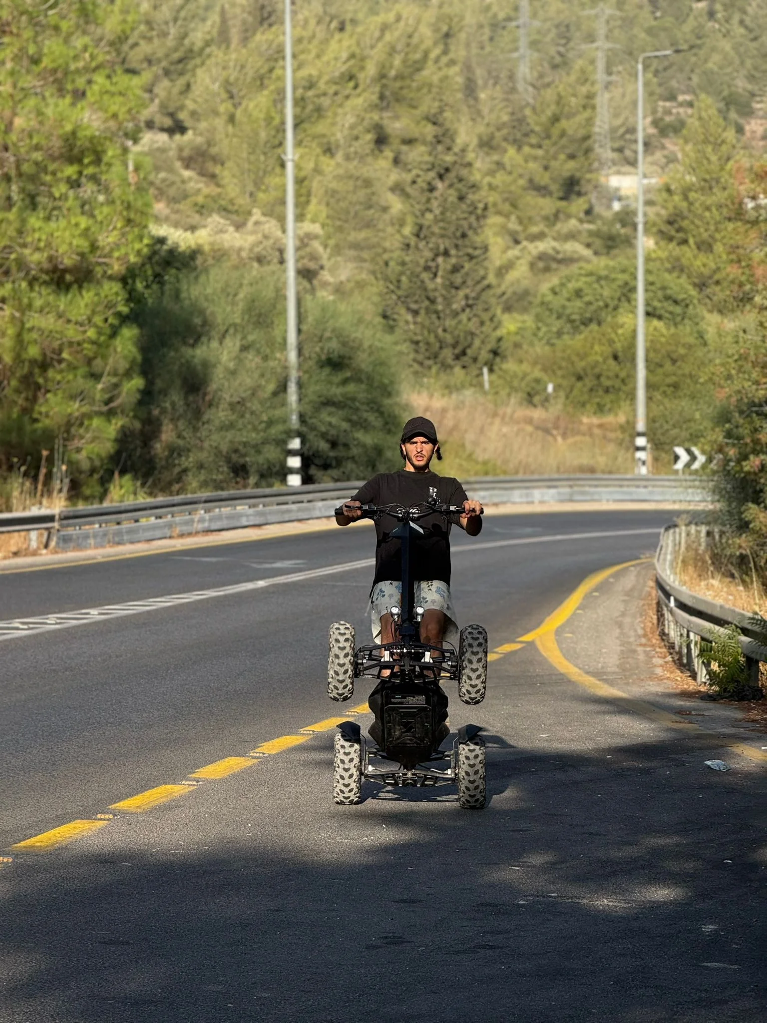 שקט ואדרנלין: המפלט החשמלי של ירושלים מהרעש